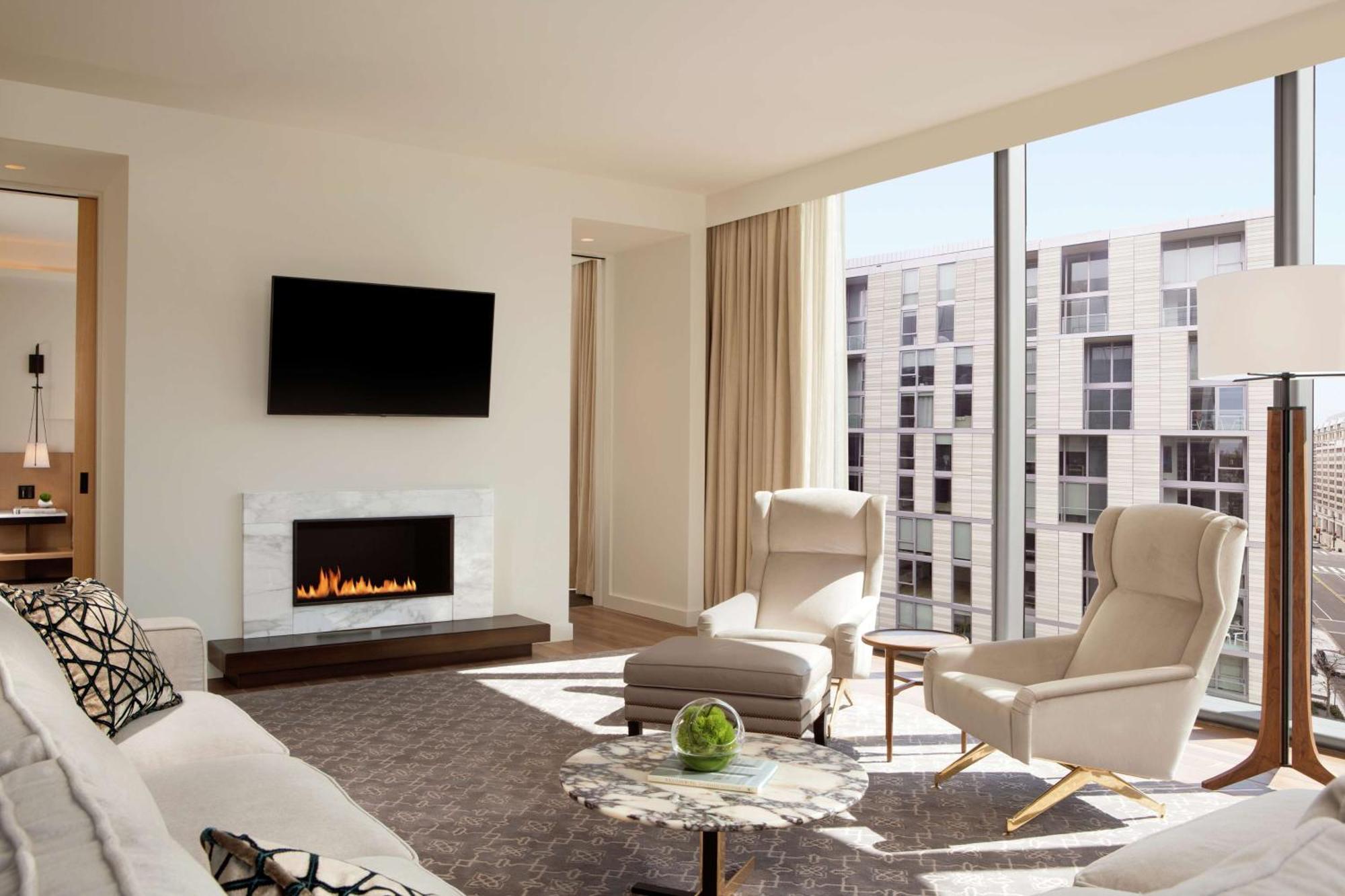 Conrad Washington Dc Hotel Екстериор снимка