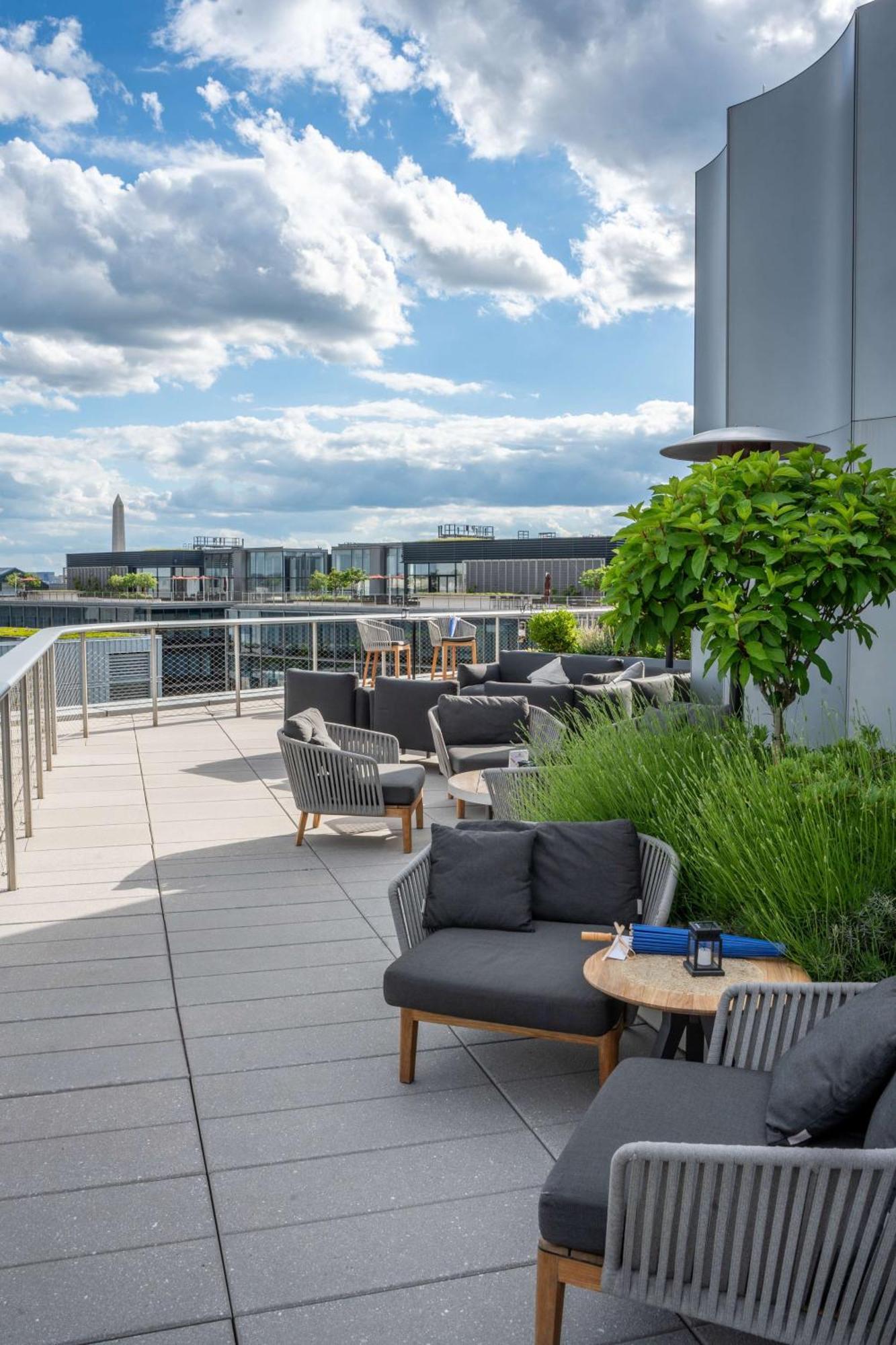Conrad Washington Dc Hotel Екстериор снимка